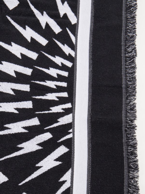 iKRIX NEIL BARRETT: Estolas y chales - Estola - Negro