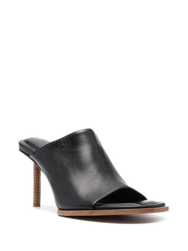 Mules - Schwarz shop online: JACQUEMUS