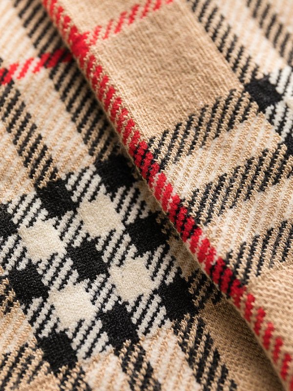 BURBERRY: 水着 online - タータンソックス
