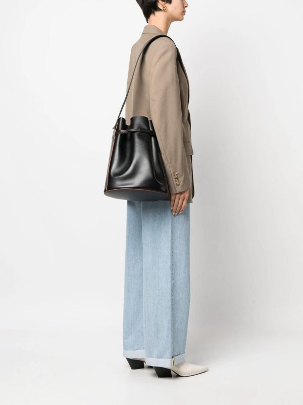 iKRIX NEOUS: Bucket bags - Sigma