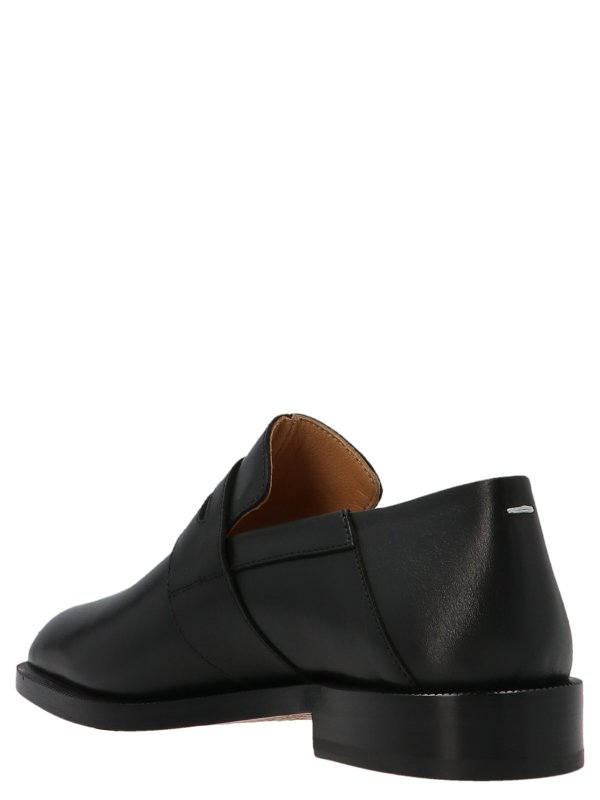 Maison Margiela: Loafers & Slippers online - tabi loafers