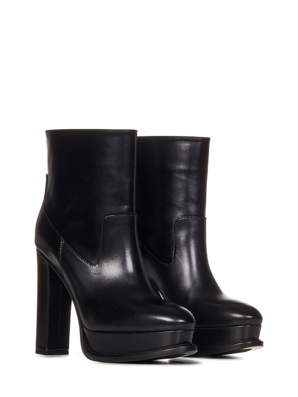ALEXANDER MCQUEEN: ankle boots online - Black slip-on calf leather ankle boots