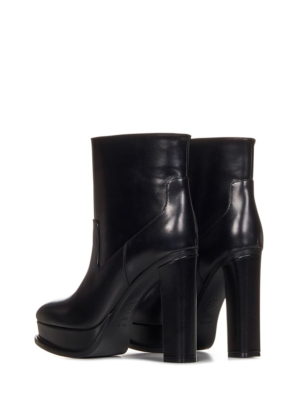 iKRIX ALEXANDER MCQUEEN: ankle boots - Black slip-on calf leather ankle boots