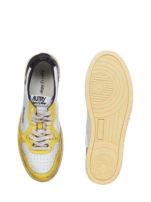 スニーカー - 白 shop online: AUTRY