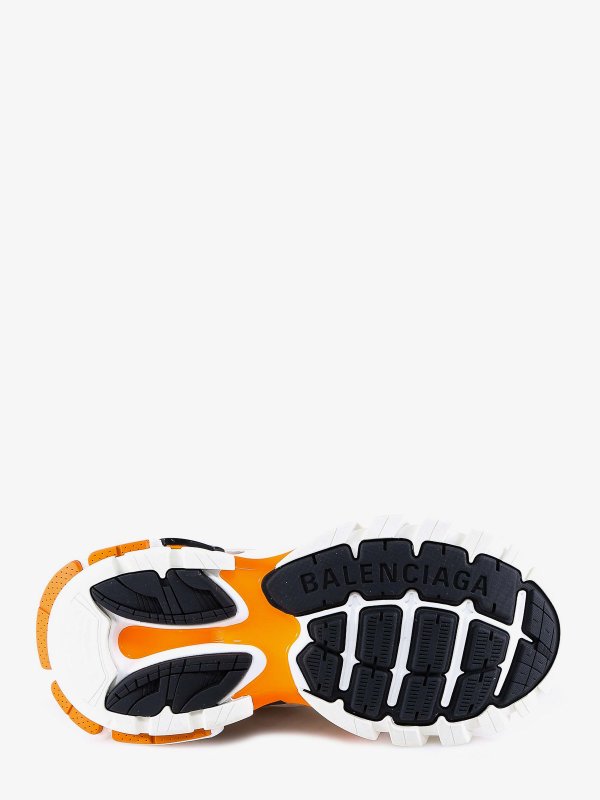 Track shop online: BALENCIAGA