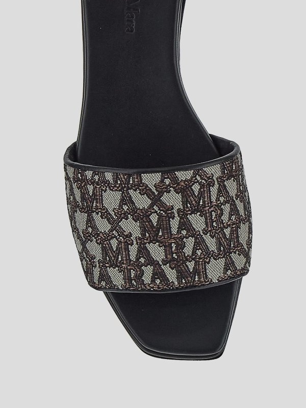 Sliders shop online: Max Mara