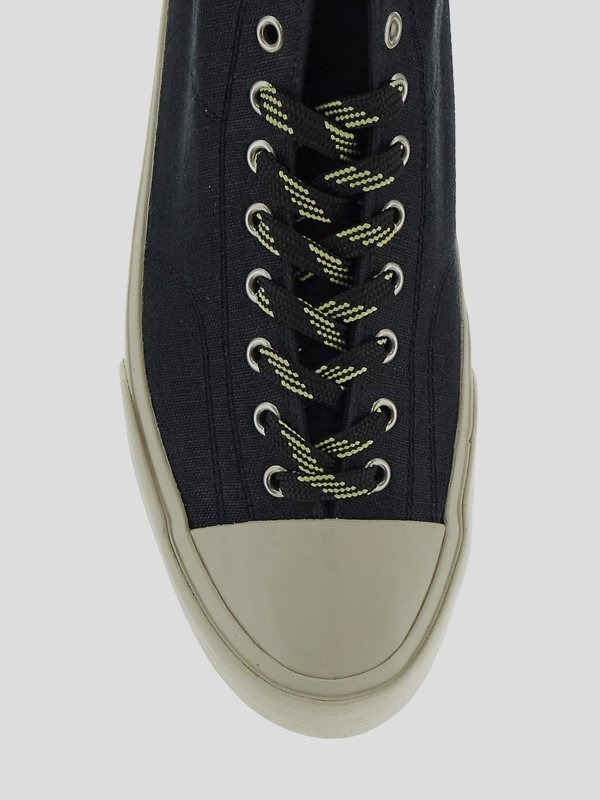 Sneakers shop online: OAMC