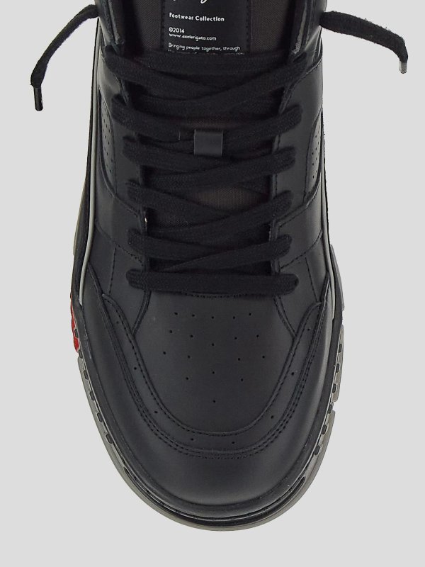 Sneakers shop online: AXEL ARIGATO