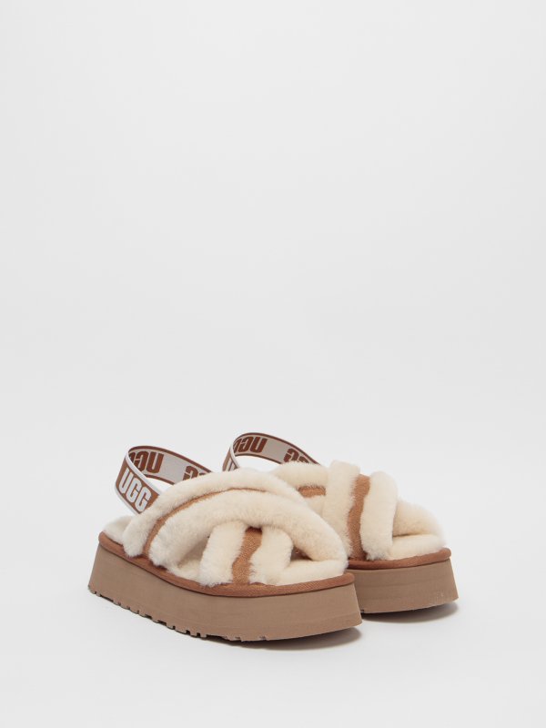 UGG: Chanclas de playa online - Chanclas - Marrón