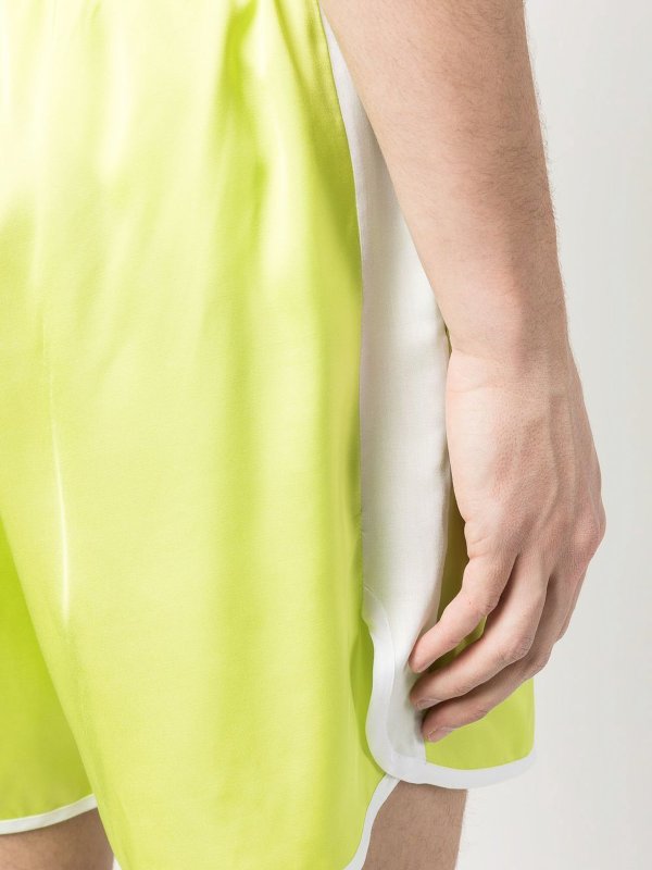 iKRIX BLUE SKY INN: Hosen Shorts - Shorts - Grün