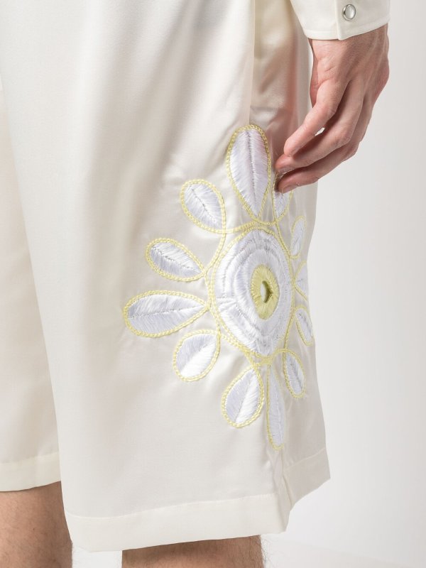 iKRIX BLUEMARBLE: Trousers Shorts - Embroidered flowers shorts