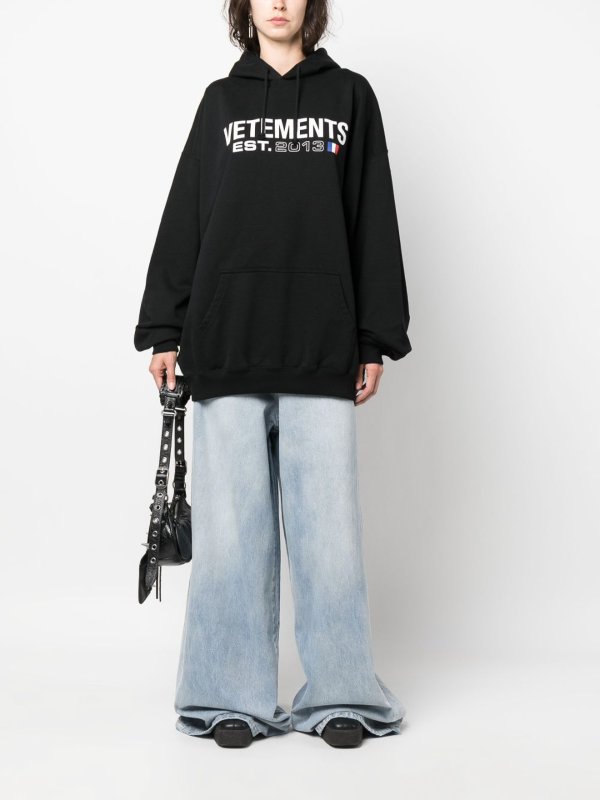 VETEMENTS: Sweatshirts & Sweaters online - Logo cotton hoodie