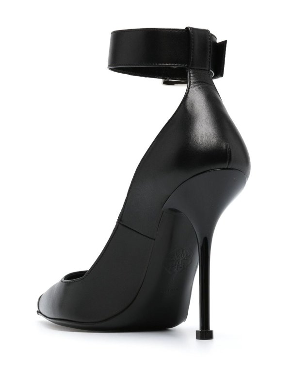 パンプス - 黒 shop online: ALEXANDER MCQUEEN