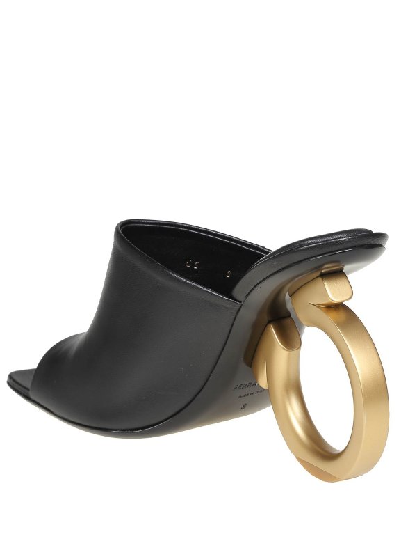 SALVATORE FERRAGAMO buy online サンダル - 黒