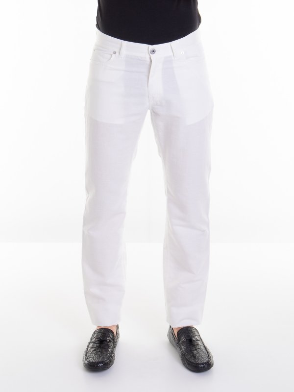 The Best Shops BRIONI: カジュアルトラウザー - カジュアルパンツ - 白