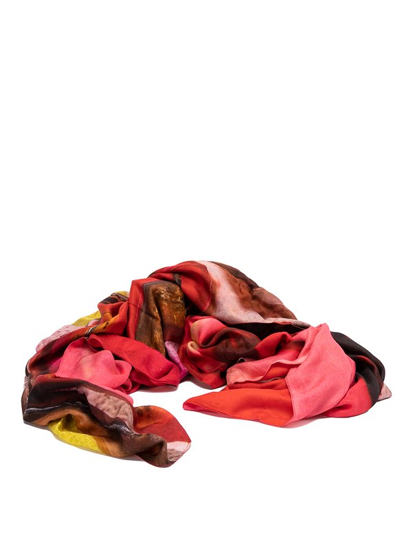 TALKING WALLS: scarves - scarve