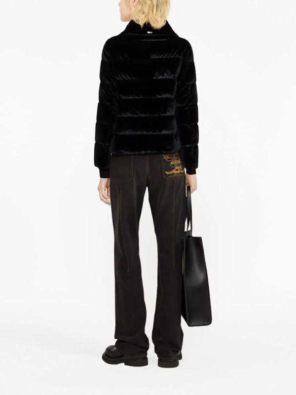 ダウンジャケット - 黒 shop online: HERNO