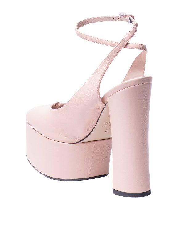 The Best Shops N°21: mules shoes - Logo platform mules