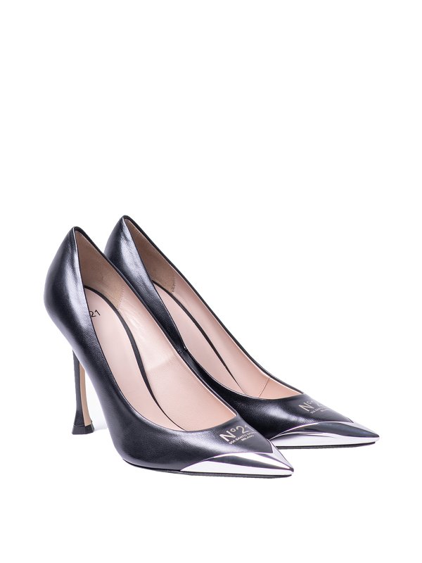N°21: court shoes online - Logo pumps