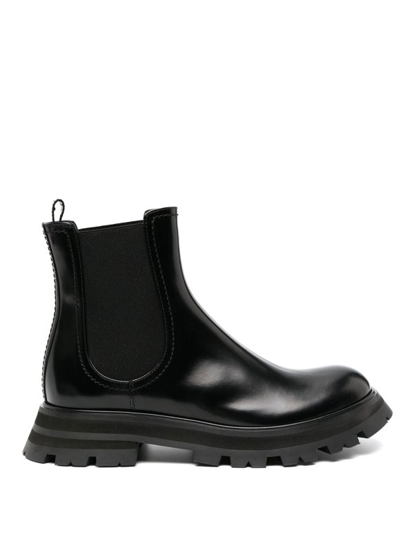 ALEXANDER MCQUEEN: ankle boots - Chelsea shiny leather ankle boots