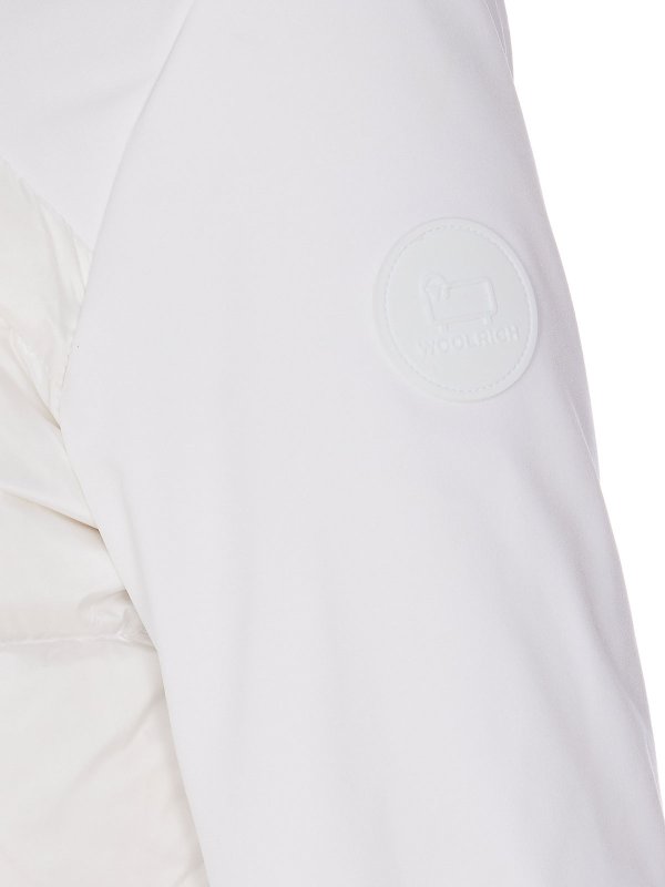 The Best Shops WOOLRICH: カジュアルジャケット - カジュアルジャケット - 白