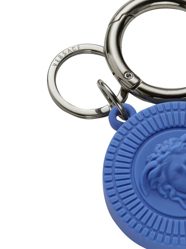 VERSACE: キーホルダー online - キーホルダー - ブルー