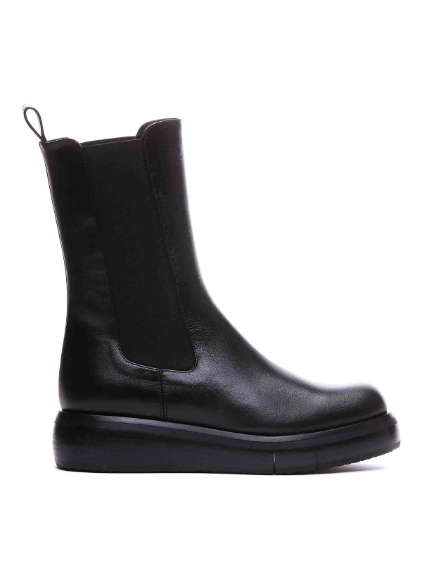 Paloma Barcelò: boots - Jack boots