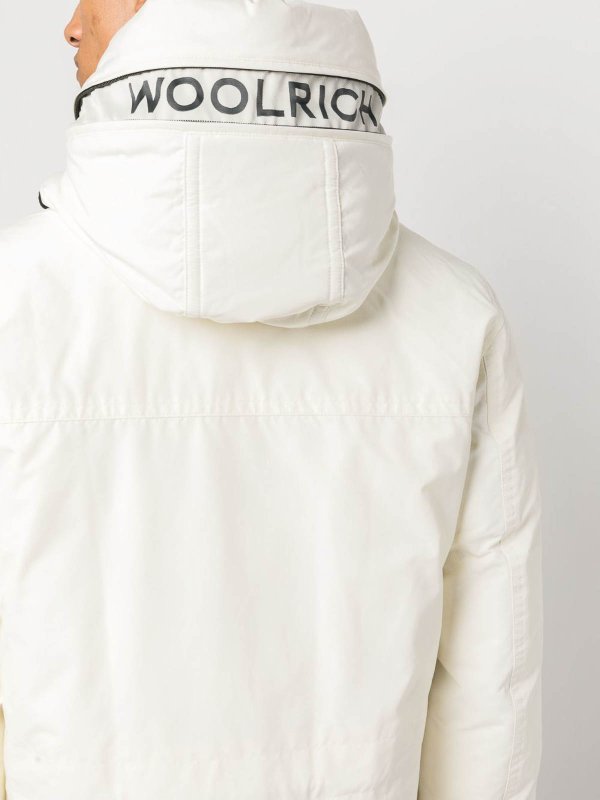 The Best Shops WOOLRICH: Parkas - Parka - Weiß