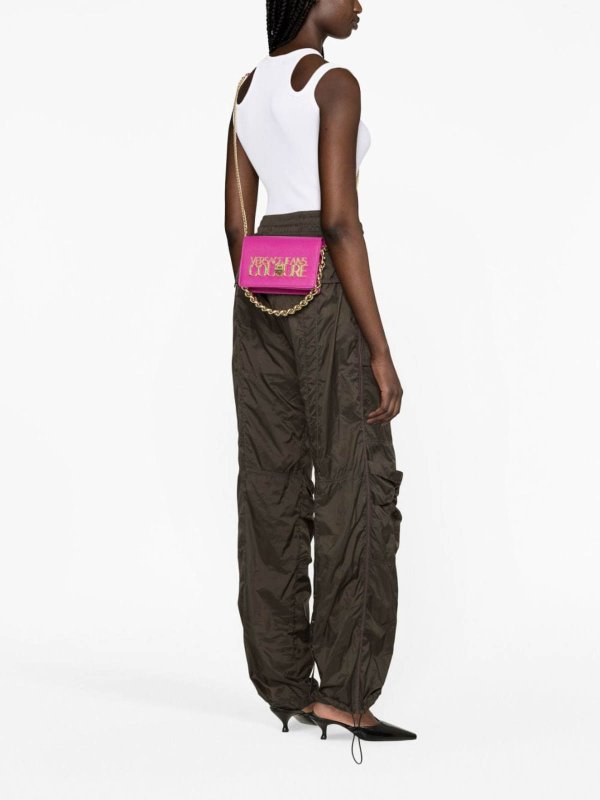 Versace Jeans Couture: クロスボディバッグ online - クロスボディバッグ - ヌードカラー