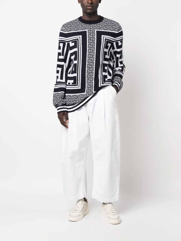 Balmain: crew necks online - monogram neck sweater