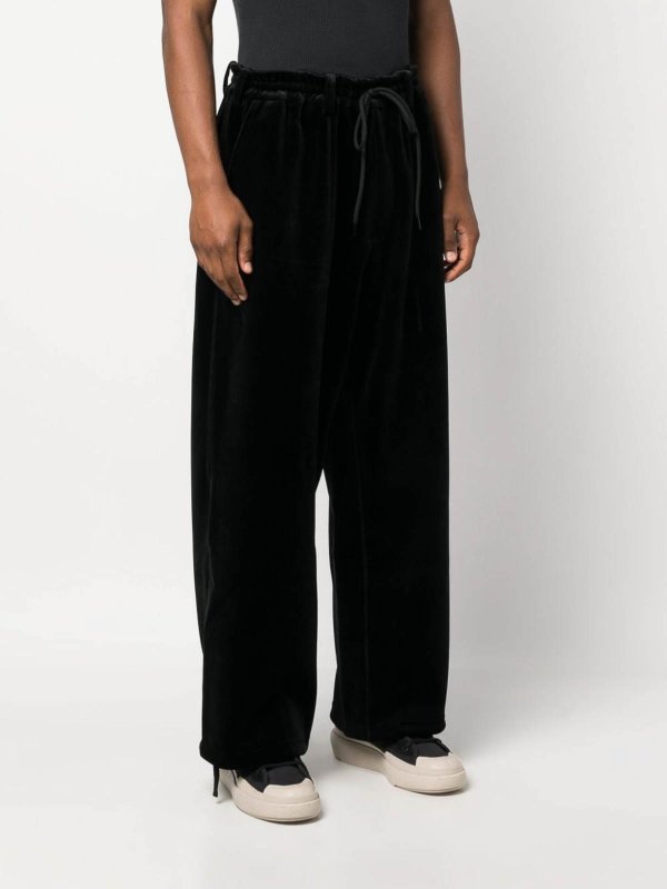 The Best Shops Y-3: カジュアルトラウザー - カジュアルパンツ - 黒