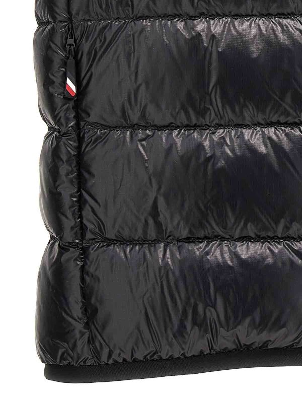 Logo vest shop online: MONCLER