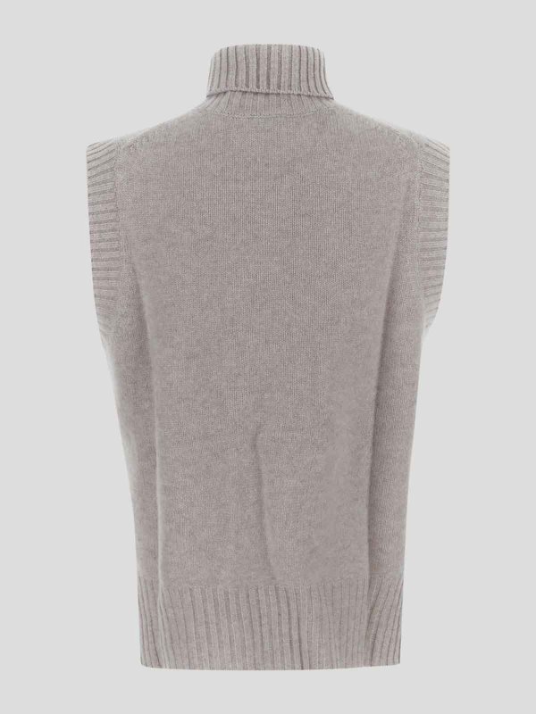 CLOSED: クルーネック online - クルーネック - ベージュ