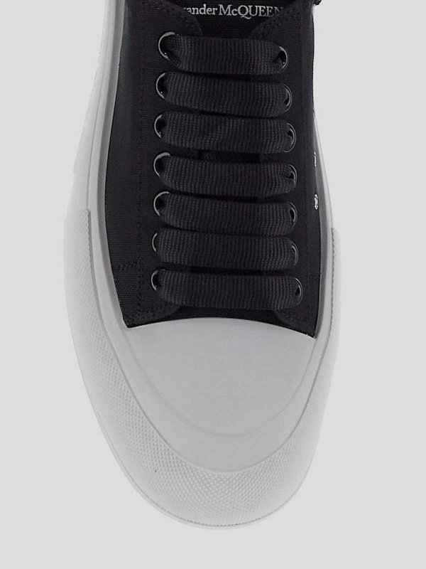 スニーカー - 黒 shop online: ALEXANDER MCQUEEN