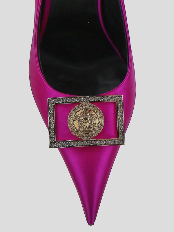 Pumps shop online: VERSACE