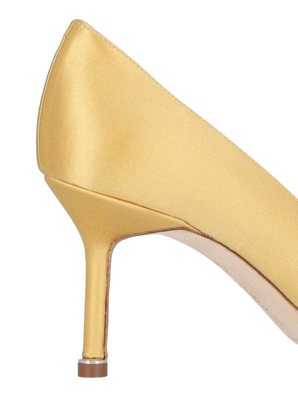 Pumps shop online: MANOLO BLAHNIK