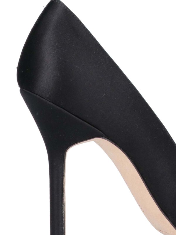 Pumps shop online: MANOLO BLAHNIK
