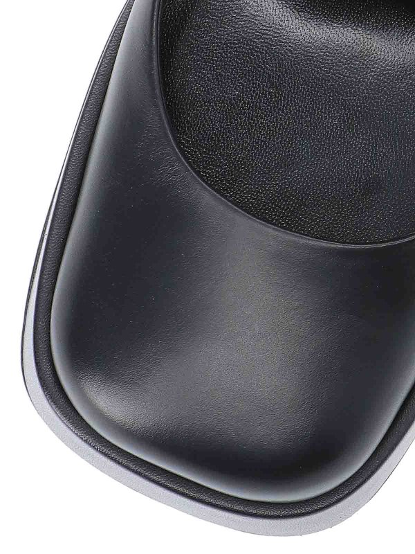 VERSACE buy online Plateau Pumps