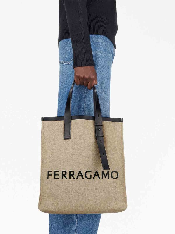 The Best Shops SALVATORE FERRAGAMO: shopper - Logo canvas tote