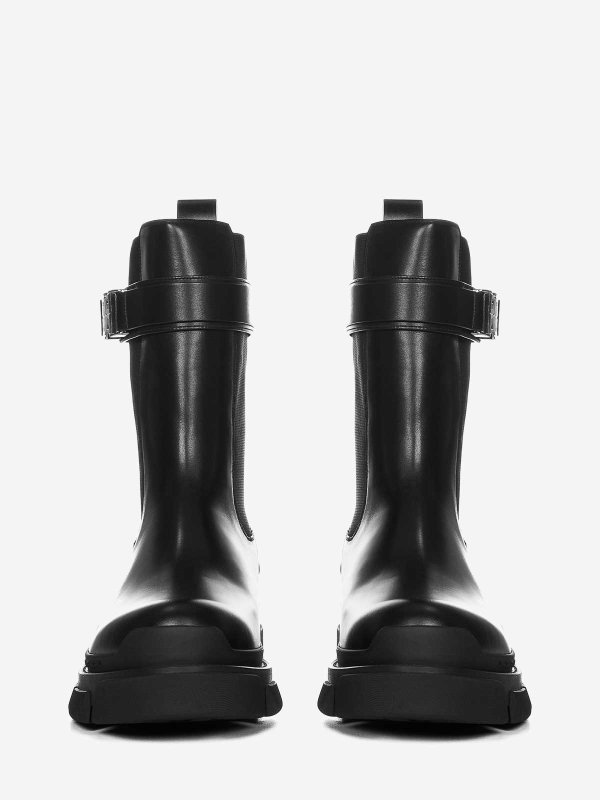 The Best Shops GIVENCHY: Stiefel - Stiefel - Schwarz