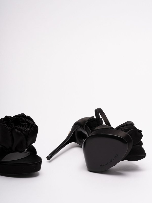 Mules - Schwarz shop online: DOLCE & GABBANA