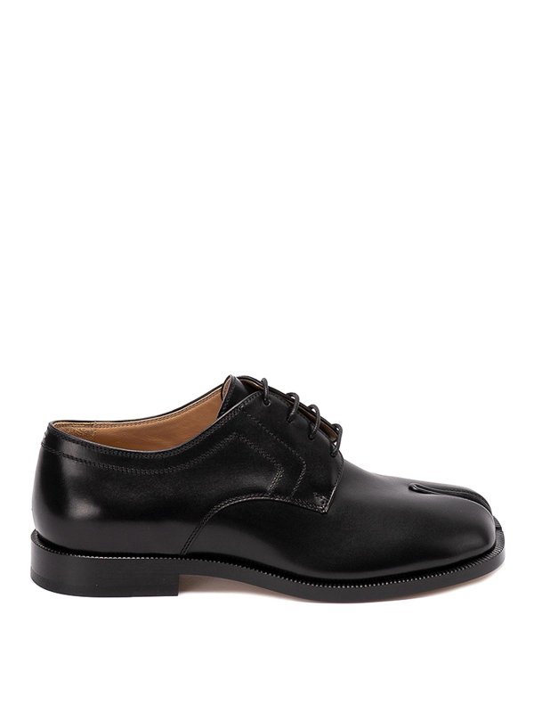 Maison Margiela: classiche - scarpe allacciate tabi.
