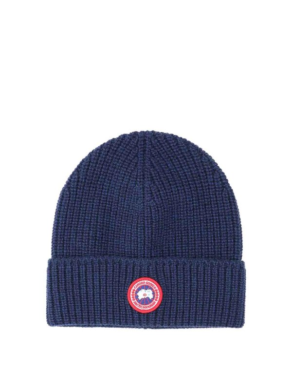 Canada Goose: 帽子＆キャッブ - 帽子 - ブルー