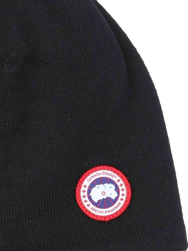The Best Shops Canada Goose: hats & caps - Logo beanie