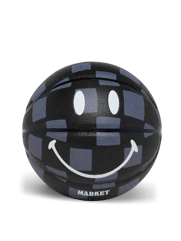 MARKET: homeware - Basketball ball
