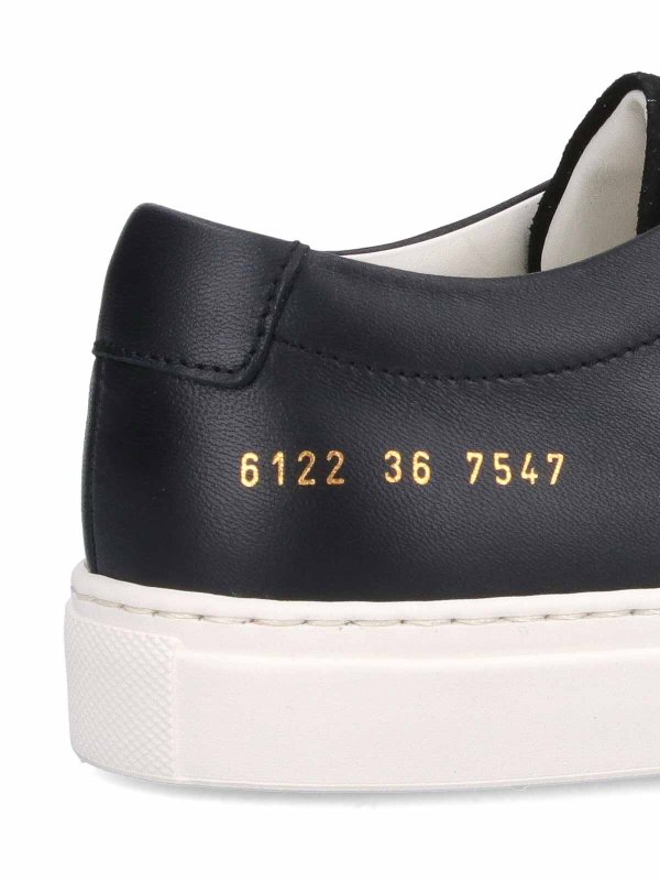 Sneakers shop online: COMMON PROJECTS