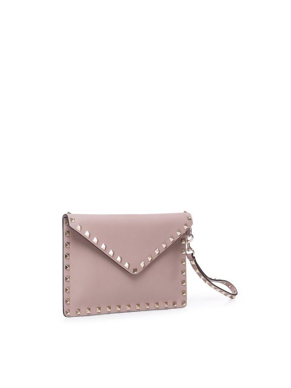 VALENTINO GARAVANI: clutches online - Rockstud flat pochette in calfskin
