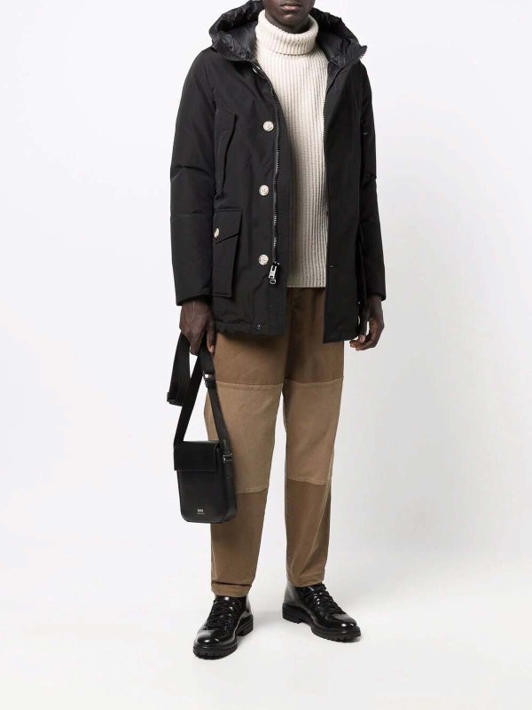 The Best Shops WOOLRICH: Parkas - Parka - Schwarz
