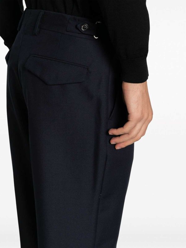 The Best Shops LARDINI: Maßgeschneiderte und Formale Hosen - Shorts - Dunkel-Lila