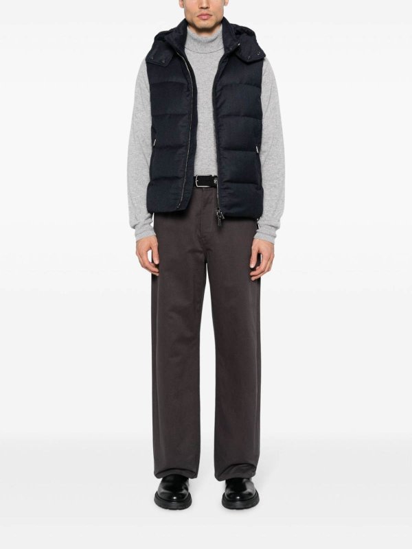 MOORER: vests online - `fire` padded vest
